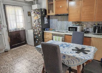 Cucina - Independent house via Moretto Scuole, Valsamoggia (neighborhood San Lazzaro) - photo 11