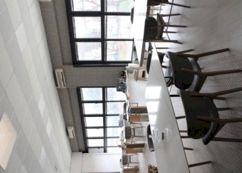 Interno non residenziale - Capannone via dei Lapidari, Bologna (zona Corticella) - foto 3