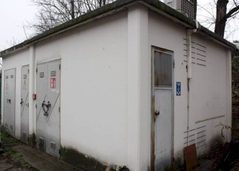 Facciata - Capannone via dei Lapidari, Bologna (zona Corticella) - foto 42