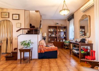 Salone - Quadrilocale via Busto Arsizio, 15, Roma - foto 10