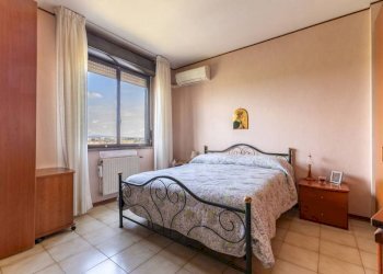 Camera da letto - Quadrilocale via Busto Arsizio, 15, Roma - foto 18