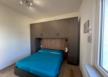 Camera da letto - Trilocale via Nino Locarno, 66, Samarate - foto 6