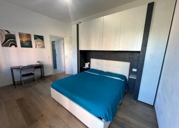 Camera da letto - Trilocale via Nino Locarno, 66, Samarate - foto 13