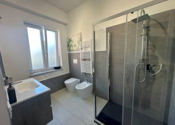 Bagno - Trilocale via Nino Locarno, 66, Samarate - foto 15