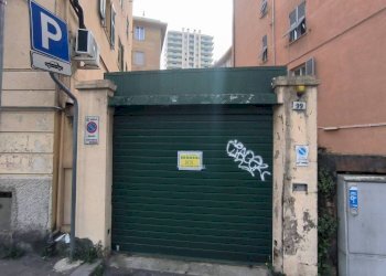 Vista - Box via Giovanni Opisso, Genova (zona Pegli) - foto 1