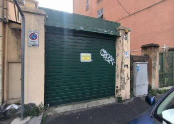 Vista - Box via Giovanni Opisso, Genova (zona Pegli) - foto 2