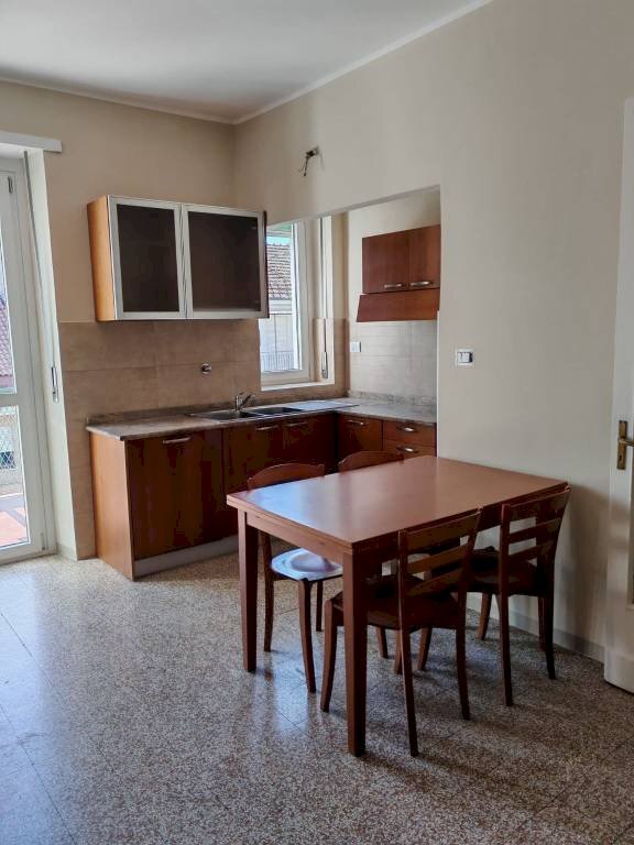 Cucina - Bilocale via Guido Rey, 12, Torino (zona Pozzo Strada) - foto 2