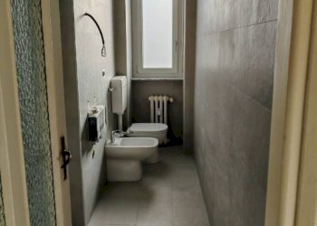 Bagno - Bilocale via Guido Rey, 12, Torino (zona Pozzo Strada) - foto 3