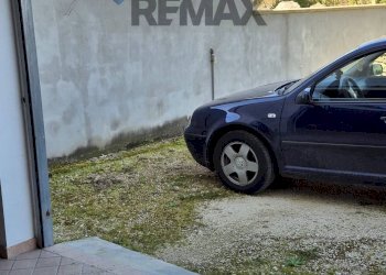 Parcheggio - Villa via Nuticci
 
SNC, Liberi - foto 53