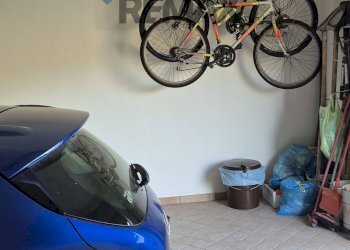 Parcheggio - Villa via Nuticci
 
SNC, Liberi - foto 54