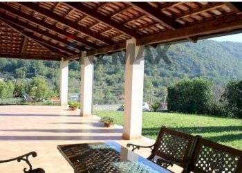 Terrazza - Villa via Nuticci
 
SNC, Liberi - foto 4