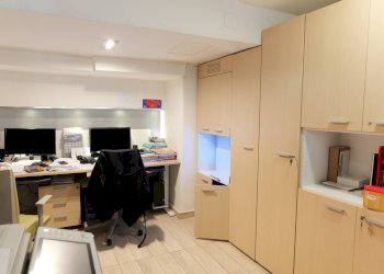 Foto 12 - Commercial Activity VIA GABRIELE IANNELLI
 
472, Napoli - photo 12