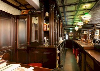 Foto 7 - Commercial Activity via raffaele morghen
 
137, Napoli - photo 7