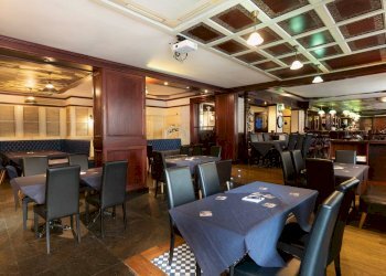 Foto 13 - Commercial Activity via raffaele morghen
 
137, Napoli - photo 13