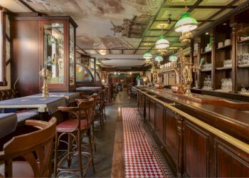 Foto 16 - Commercial Activity via raffaele morghen
 
137, Napoli - photo 16