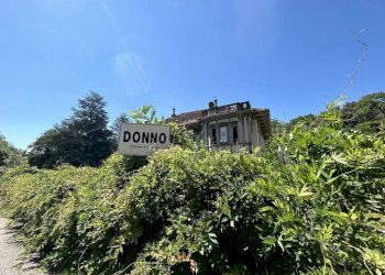 Foto 1 - Stabile - Palazzo Frazione Donno
 
8, Strona - foto 1