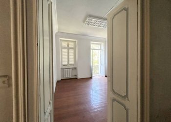 Foto 4 - Stabile - Palazzo Frazione Donno
 
8, Strona - foto 4