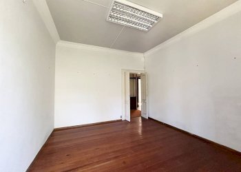 Foto 8 - Stabile - Palazzo Frazione Donno
 
8, Strona - foto 8