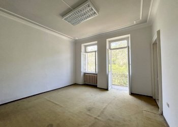Foto 15 - Stabile - Palazzo Frazione Donno
 
8, Strona - foto 15
