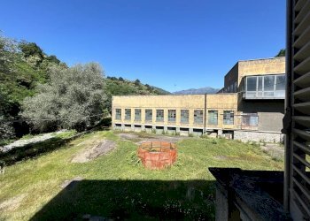 Foto 23 - Stabile - Palazzo Frazione Donno
 
8, Strona - foto 23