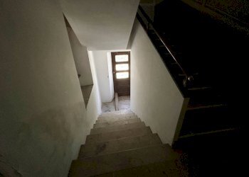 Foto 64 - Stabile - Palazzo Frazione Donno
 
8, Strona - foto 64
