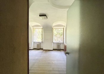 Foto 68 - Stabile - Palazzo Frazione Donno
 
8, Strona - foto 68