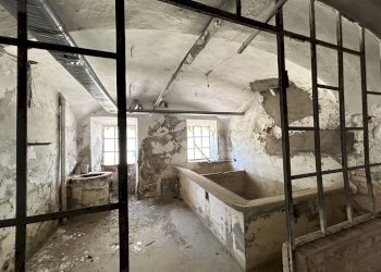 Foto 88 - Stabile - Palazzo Frazione Donno
 
8, Strona - foto 88