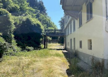 Foto 99 - Stabile - Palazzo Frazione Donno
 
8, Strona - foto 99