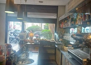 Interno non residenziale - Cafeteria - Cold Bar Savona (neighborhood Centro storico) - photo 1