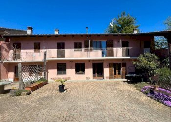 Facciata - Rustico Regione Bussonrotondo, Scalenghe - foto 2