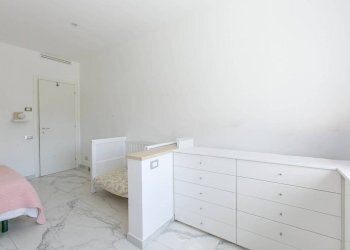 Camera da letto - Trilocale via Andromaca, 28, Anzio - foto 24