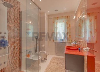 Bagno - Villa via savotani
 
snc, Cerisano - foto 33