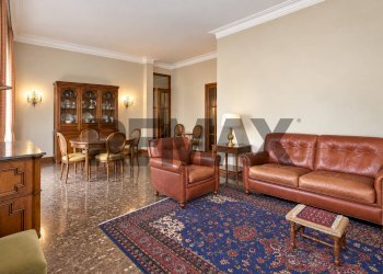 Sala da pranzo - Appartamento VIA BRENTA
 
45, Cosenza - foto 4