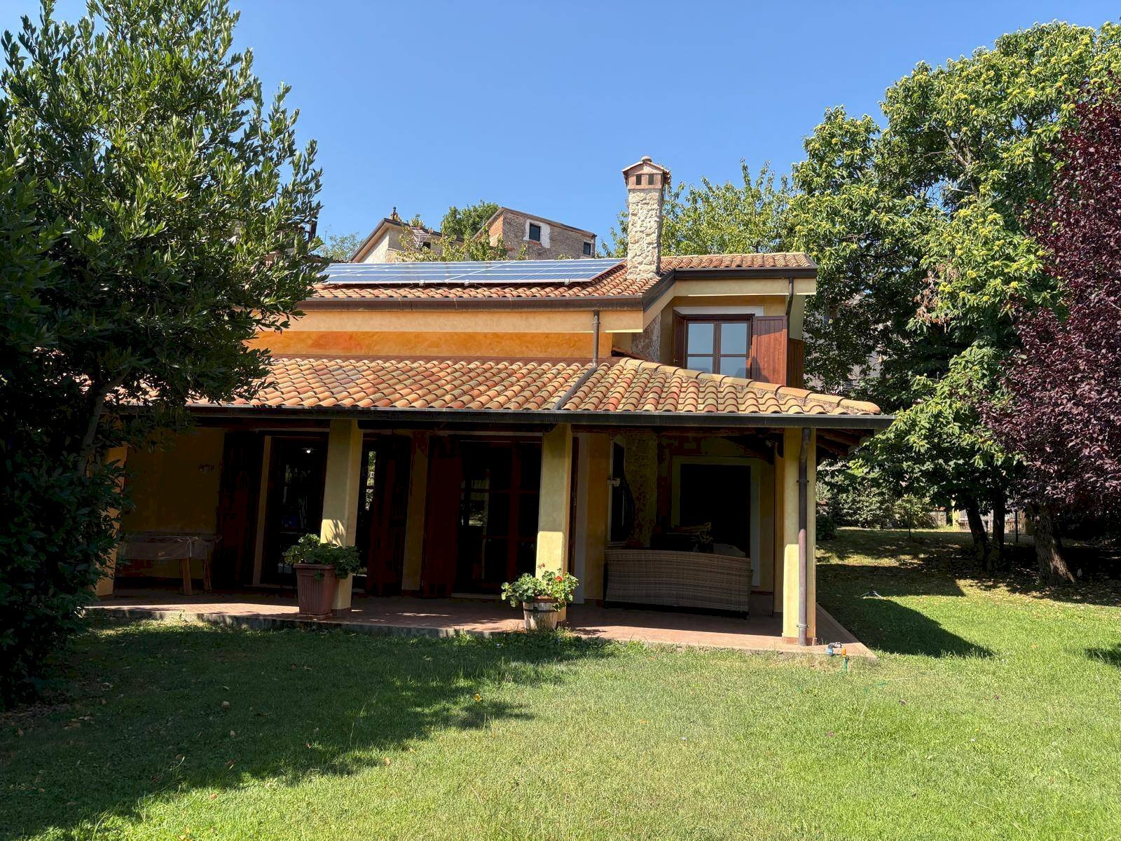 Casa all\'aperto - Villa via croce
 
1, Cerisano - foto 1