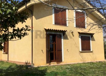 Casa all\'aperto - Villa via croce
 
1, Cerisano - foto 12