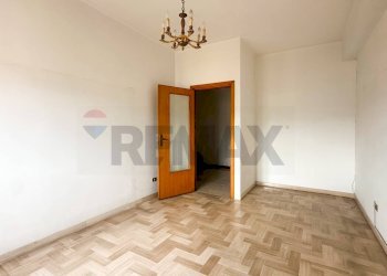 Camera da letto - Appartamento VIA SIMONETTA
 
29, Cosenza - foto 18