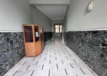 Ricezione / Lobby - Trilocale via delle medaglie d'oro
 
93, Cosenza - foto 3