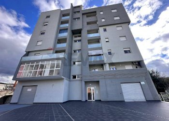 Edificio all\'aperto - Quadrilocale via pietro buffone
 
10, Cosenza - foto 2