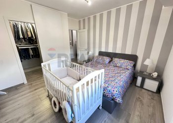 Camera / camera da letto - Quadrilocale via pietro buffone
 
10, Cosenza - foto 15