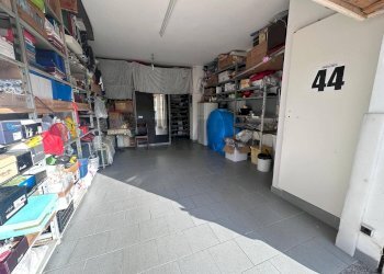 Dispensa di stoccaggio - Trilocale via antonio de curtis
 
7, Rovito - foto 25