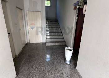 Hall / corridoio - Trilocale via antonio de curtis
 
7, Rovito - foto 27