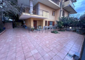 Terrazza - Casa semi indipendente via pascaletti
 
16, Mendicino - foto 2