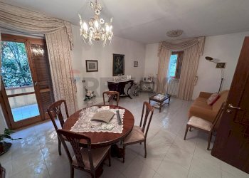 Sala da pranzo - Casa semi indipendente via pascaletti
 
16, Mendicino - foto 5