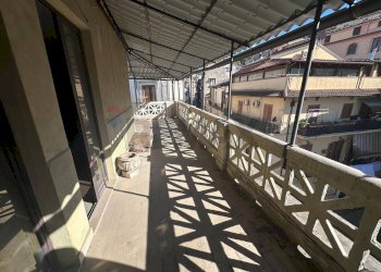 Balcone - Attico piazza san giovanni gerosolomitano
 
3, Cosenza - foto 18