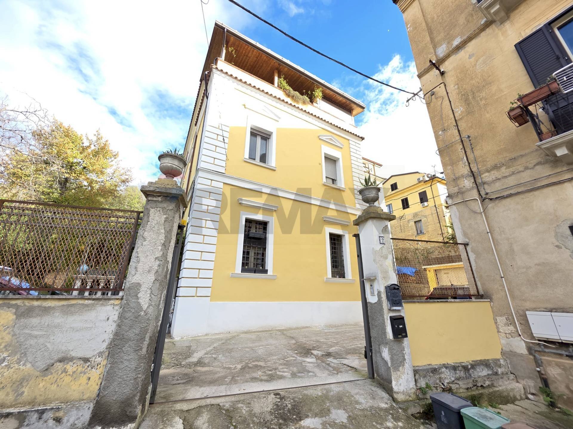 Casa all\'aperto - Appartamento Via Alfonso Salfi
 
28, Cosenza - foto 1