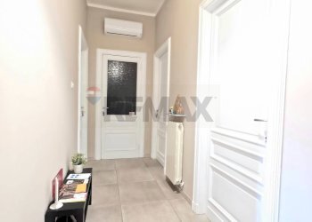 Hall / corridoio - Appartamento Piazza Santa Teresa
 
10, Cosenza - foto 9