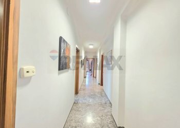 Hall / corridoio - Appartamento Via Nicola Serra
 
96, Cosenza - foto 11