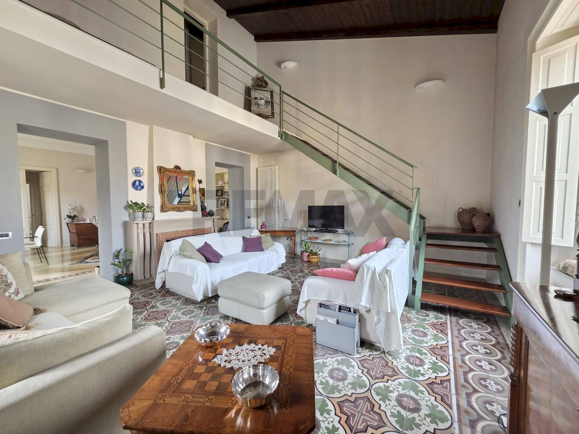 Soggiorno - Villa Bifamiliare Via Dei Martiri
 
15, Cosenza - foto 2