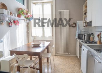 Cucina - Semi-detached Villa Via Dei Martiri
 
15, Cosenza - photo 7