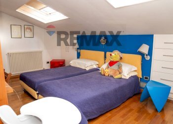Camera / camera da letto - Semi-detached Villa Via Dei Martiri
 
15, Cosenza - photo 19